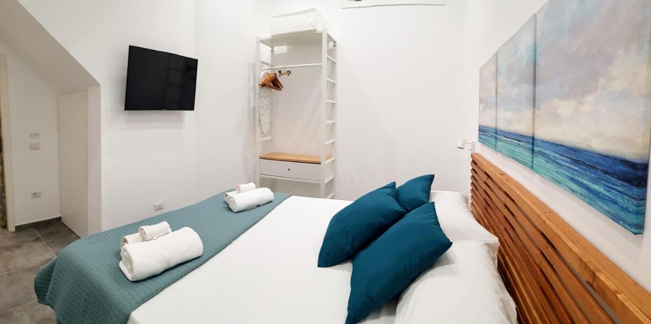 Cavour 45 - Ortigia Apartments Syracuse Esterno foto