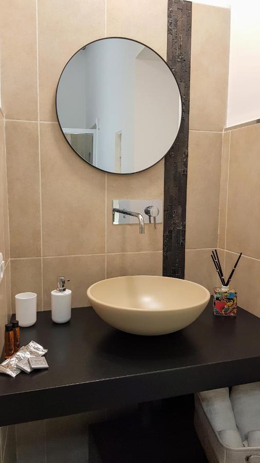 Cavour 45 - Ortigia Apartments Syracuse Esterno foto